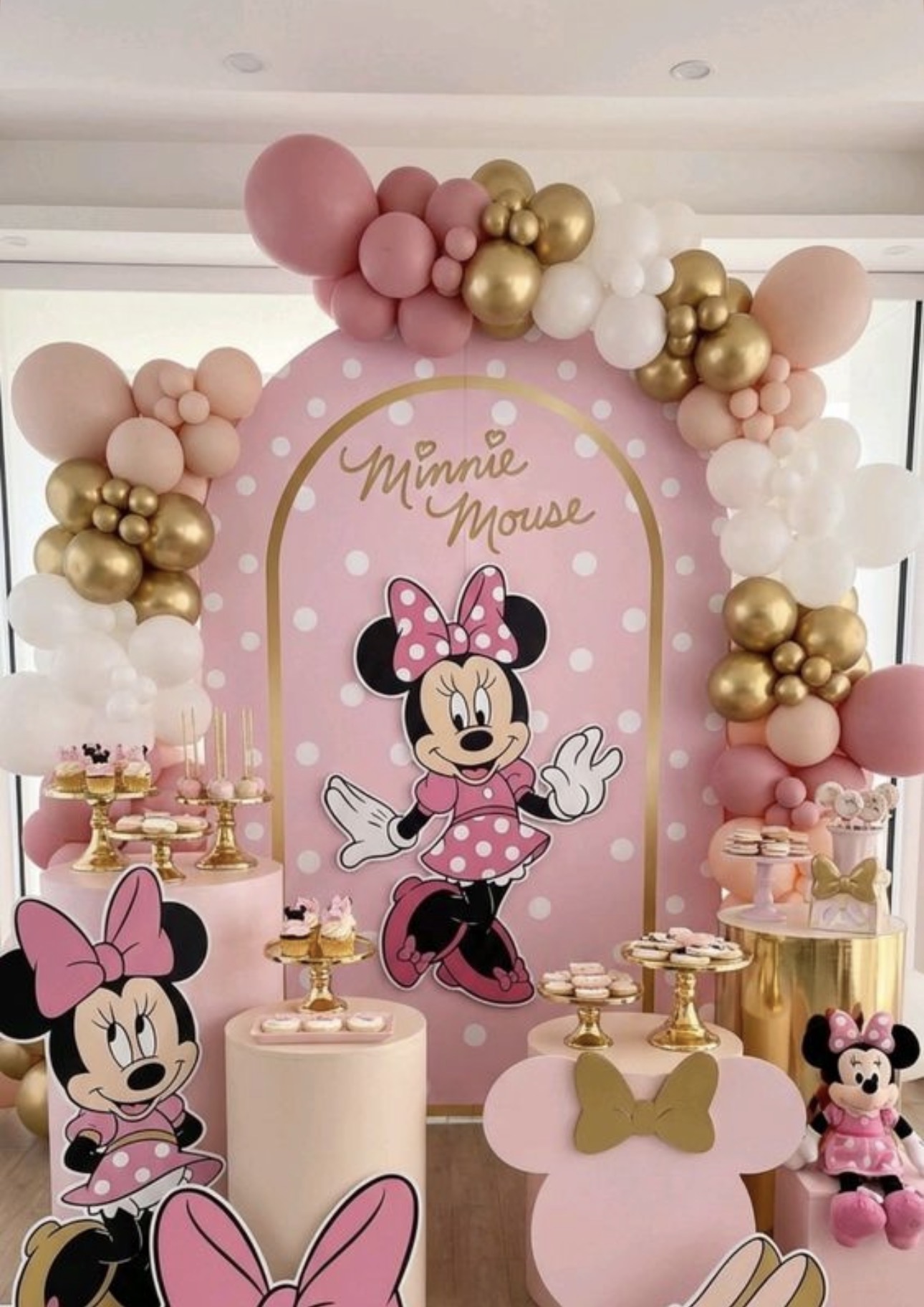 Pink themed character backdrop with balloons